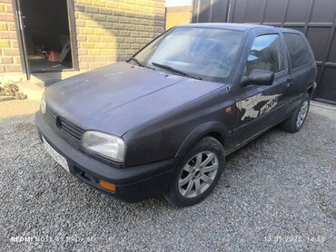 Volkswagen: Volkswagen Golf: 1992 г., 1.8 л, Механика, Бензин, Хэтчбэк