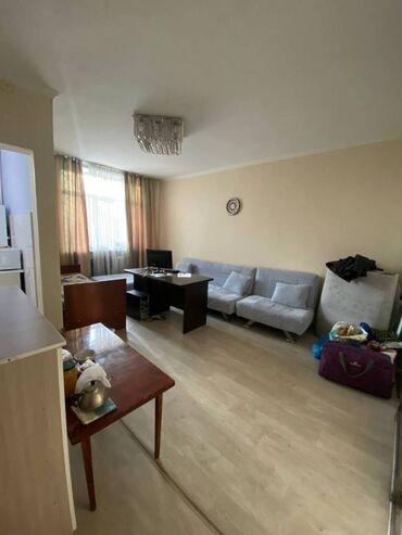агенство кыргыз недвижимость: 2 комнаты, 44 м², Хрущевка, 1 этаж, Евроремонт