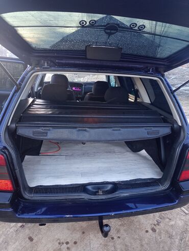 Volkswagen: Volkswagen Golf Variant: 1996 г., 1.8 л, Механика, Универсал — 7