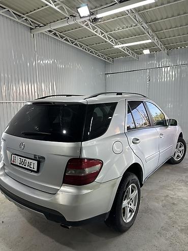mg 07: Mercedes-Benz ML-Class: 2005 г., 3.5 л, Кроссовер — 3