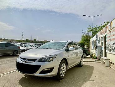 Opel: Opel Astra: 1.6 л | 2014 г. 211000 км Универсал — 1