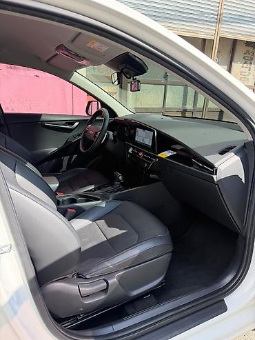 Kia: Kia Niro: 2022 г., Кроссовер — 15