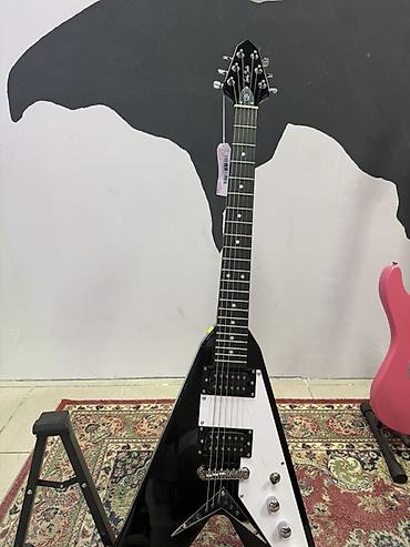 Электрогитара формата Flying V (чёрная) от Harley Benton - Корпус