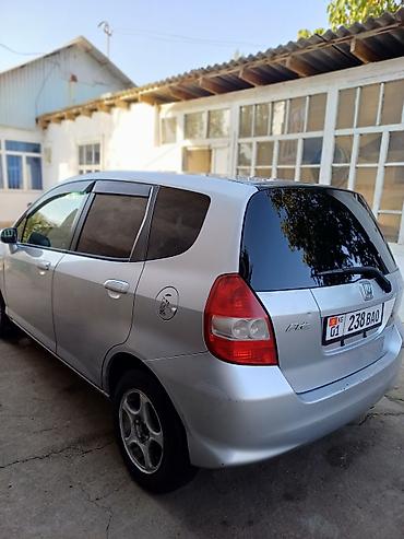 mini coper: Honda Fit: 2002 г., 1.3 л, Автомат, Хэтчбэк — 4