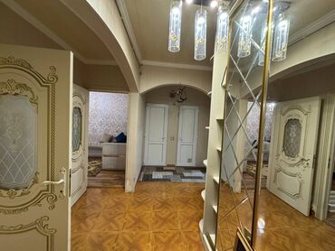 Uzunmüddətli kirayə mənzillər: Tbiliski prospekti,Çıraq Plaza 200 m yaxınlıqda,9 mərtəbəli binanın 4 — 12