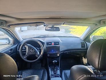 сл7: Honda Accord: 2004 г., 2.4 л, Автомат, Газ, Универсал — 5