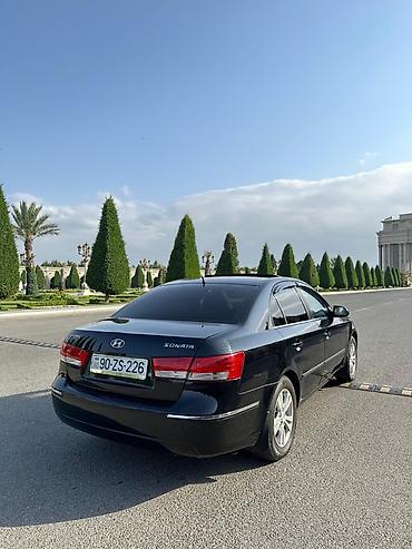 hunday diskleri: Hyundai Sonata: 2.4 l | 2008 il Sedan — 2