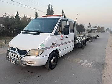притцеп трал: Эвакуатор, Mercedes-Benz, Ломаная — 1