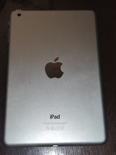 планшет айпад мини 6: Планшет, Apple, память 16 ГБ, 7" - 8", Wi-Fi, Б/у, Классический цвет - Серебристый