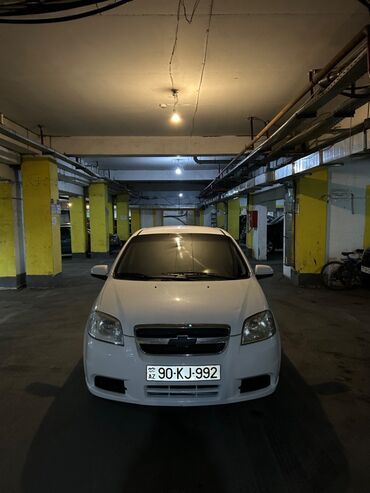 chevrolet azerbaijan satis merkezi: Chevrolet Aveo: 1.4 l | 2010 il | 380000 km Sedan