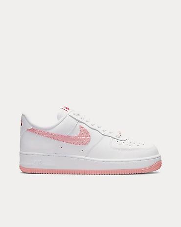 Кроссовки Nike Женские - Цвет: белый с розовыми акцентами - Материалы