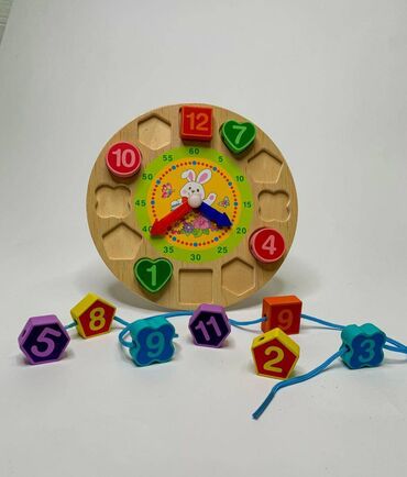 детские развивающие игрушки: Часы детские развивающие "Учим время