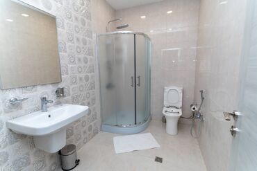 Günlük kirayə mənzillər: 2 otaqlı — 12