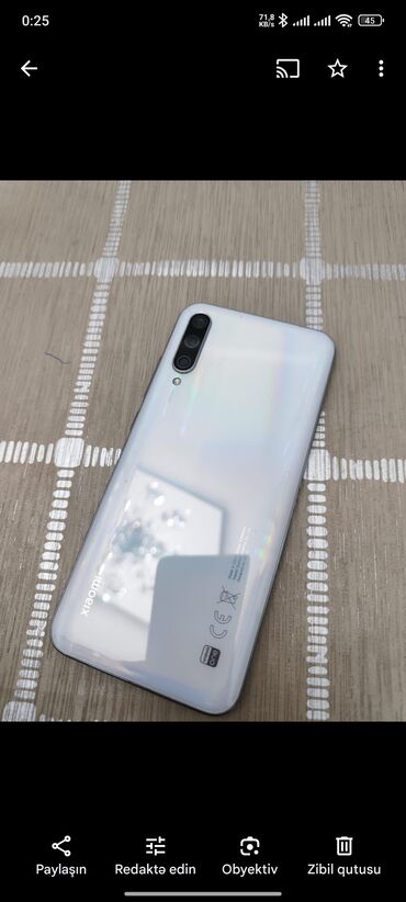 isdemis telfonlar: Xiaomi Mi A3, 128 GB, rəng - Ağ, 
 Barmaq izi