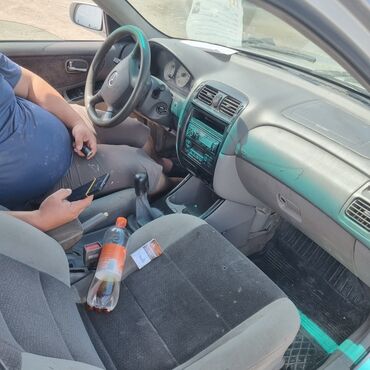 рав 4 2008: Mazda 2: 2001 г., 2 л, Механика, Дизель, Универсал