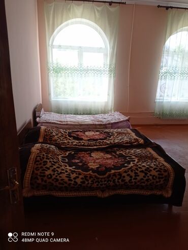 Bağ evlərinin kirayəsi: 1000 kv. m, 6 otaqlı, Hovuzlu, Artezian quyusu, İnternet, Qaz — 10