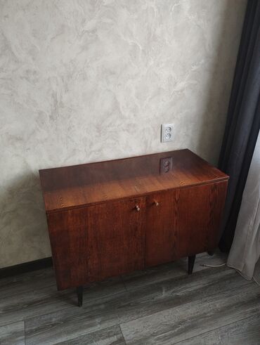 шкаф маленький вместительный: Тумба для вещей и одежды, Без зеркала, Дерево, цвет - Коричневый