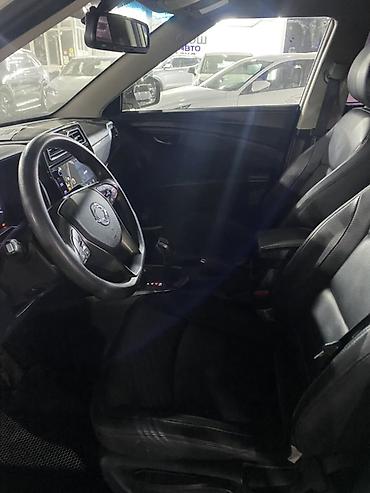 эверест авто: Ssangyong Tivoli: 2020 г., 1.5 л, Автомат, Бензин, Кроссовер — 3