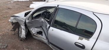 Nissan: Nissan Almera: 2001 г., 1.5 л, Бензин, Хэтчбэк — 8