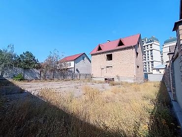 Продажа коттеджей и домов: Редкое предложение!!! Единственный участок с домом на продаже в этом — 6