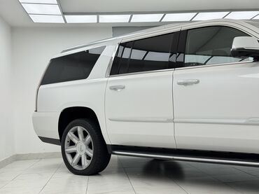 Cadillac: Cadillac Escalade: 2018 г., 6.2 л, Автомат, Бензин, Универсал — 7