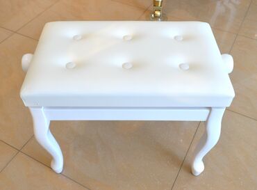 Pianolar: Oturacaq - Piano və Royal üçün hündürlüyü tənzimlənən oturacaq. Yüksək -da lalafo.az — 10 Pianolar: Oturacaq - Piano və Royal üçün hündürlüyü tənzimlənən oturacaq. Yüksək — 10