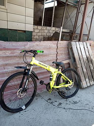 velo teker: Velo ideal veziyetdedi bidene arxa teker partliyib pakriskalar ideal — 2