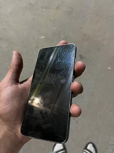 s23 kabro: Samsung Galaxy S23, rəng - Boz, Qırıq — 1
