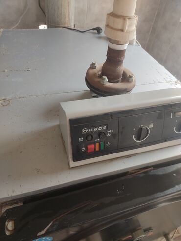 Kombilər: Sənaye tipli qazla işləyən isti su/qazanxana sistemi - Marka/model — 10
