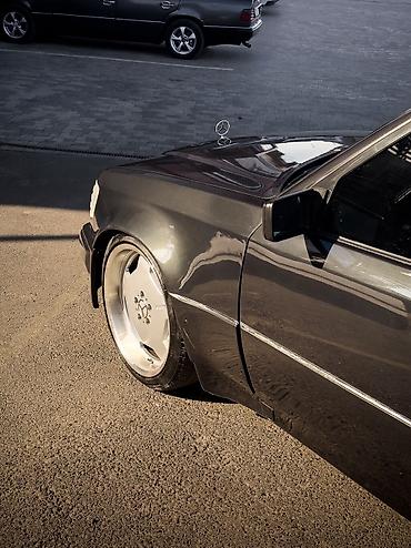 вампер 124: Mercedes-Benz W124: 1994 г., 5 л, Автомат, Бензин, Седан — 10