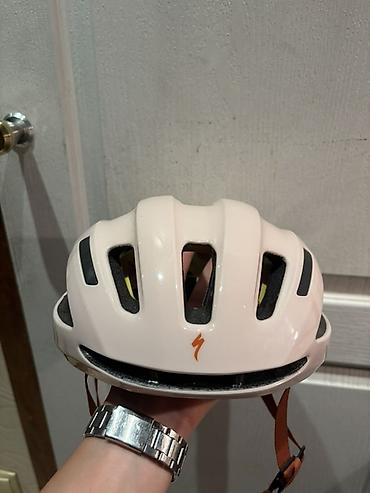 special: Продаю оригинальный велосипедный шлем Specialized Aligin II Имеется — 1