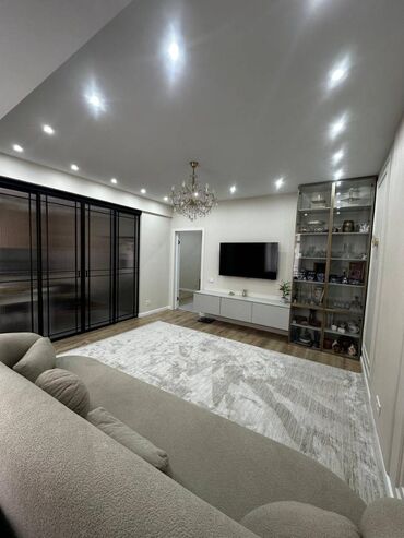 обмен на дом в городе каракол: 3 бөлмө, 98 кв. м, Элитка, 3 кабат, Дизайнердик ремонт