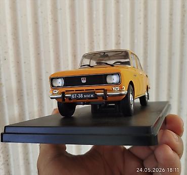 Moskviç: Maqnit altlıqlı kolleksiya modeli – Moskvich 2140 (Hachette 1:24) — 2