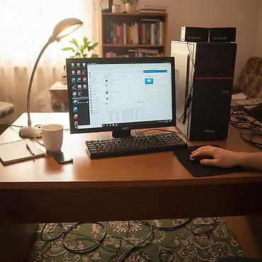 apple macbook m2: Компьютер, ядер - 4, ОЗУ 8 ГБ, Для работы, учебы, Б/у, Intel Core i5, SSD — 5