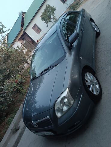 аутбек 2003: Toyota Avensis: 2003 г., 1.8 л, Механика, Бензин, Седан