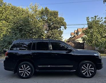 lend cruzer: Toyota Land Cruiser: 2017 г., 4.6 л, Автомат, Бензин, Внедорожник — 2