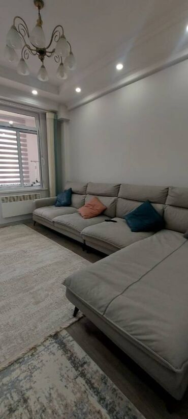 Продажа квартир: 3 комнаты, 79 м², 1 этаж — 10