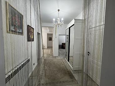 Үйлөрдү сатуу: 4 бөлмө, 154 м², 4 соток, Бишкек, Менчик ээси — 10