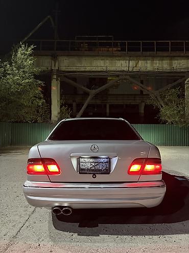 Продажа авто: Mercedes-Benz E-Class: 2000 г., 4.3 л, Автомат, Бензин, Седан — 6