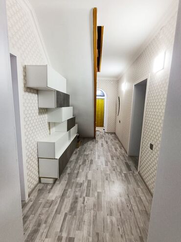 Həyət evləri və villaların satışı: 8-ci kilometr 7 otaqlı, 220 kv. m, Yeni təmirli — 13