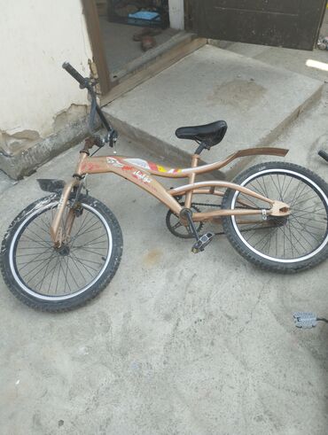 детские золотые серги: Велосипеды