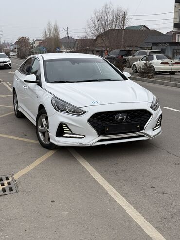 Hyundai: Hyundai Sonata: 2020 г., 2 л, Автомат, Газ, Седан — 3