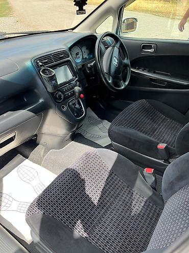 порш турбо с: Honda Stream: 2001 г., 2 л, Автомат — 6