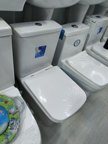 unitaclar: Ağ rəngli, keramikadan hazırlanmış unitaz dəsti, hamam otaqları üçün