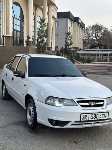 Продажа авто: Daewoo Nexia: 2012 г., 1.6 л, Механика, Бензин, Седан