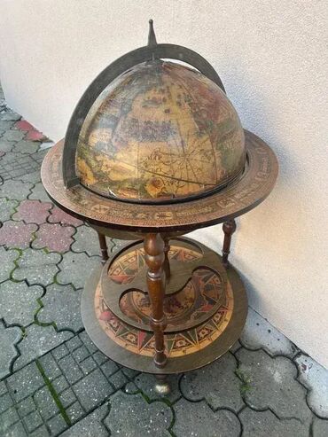 RS - Antique Drinks Carts: Stilski globus bar za piće - BR 2 - MOGUĆ PREVOZ U dobrom stanju 💎 — 10