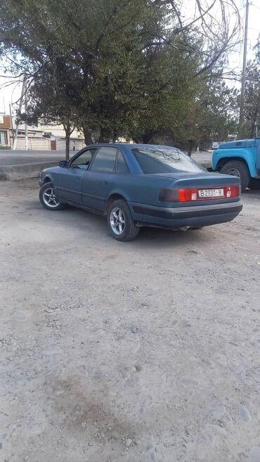 авуди с4: Audi 100: 1992 г., 2.3 л, Механика, Газ, Седан