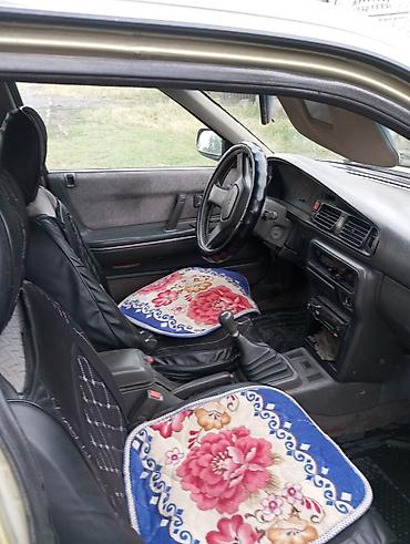 ом 615: Mazda 626: 1994 г., 0.2 л, Механика, Бензин, Седан — 4