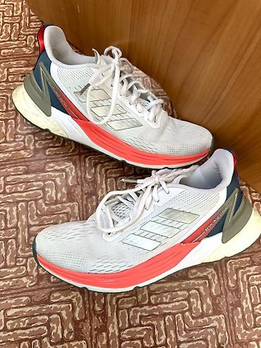 Оригинальные кроссовки adidas 38размера (арт. FX4835)Они в хорошем at lalafo.kg Оригинальные кроссовки adidas 38размера (арт. FX4835)Они в хорошем