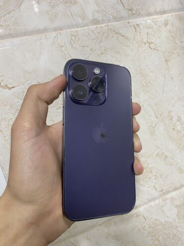 Apple iPhone: IPhone 14 Pro, Новый, 128 ГБ, Deep Purple, Защитное стекло, Чехол, 100 %